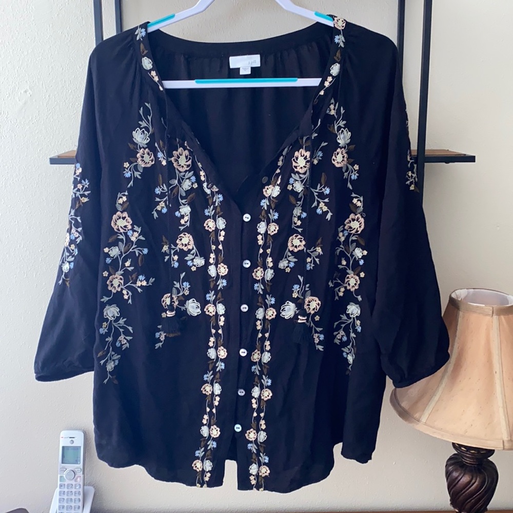 J Jill black embroidered tasseled top